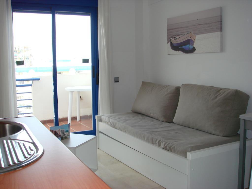 Apartament Renthas Benalmadena Playa Pokój zdjęcie